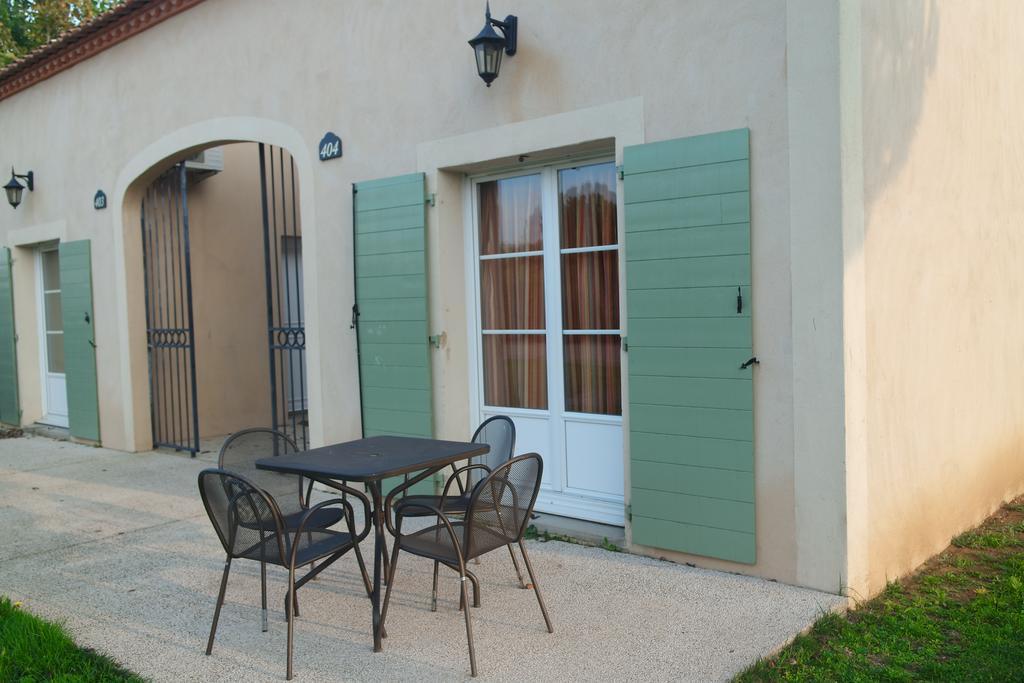 Residence Jasses De Camargue جالارجو له مونتو المظهر الخارجي الصورة